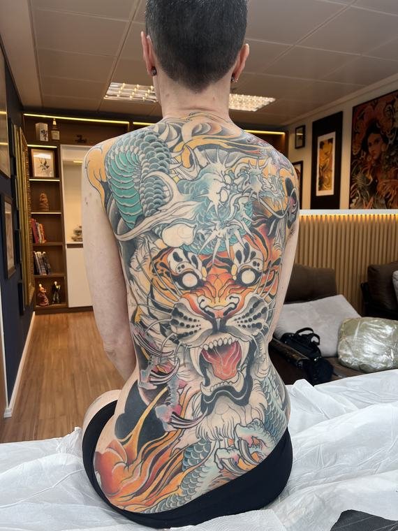 Tigre, tatuagem de Denis Vazios